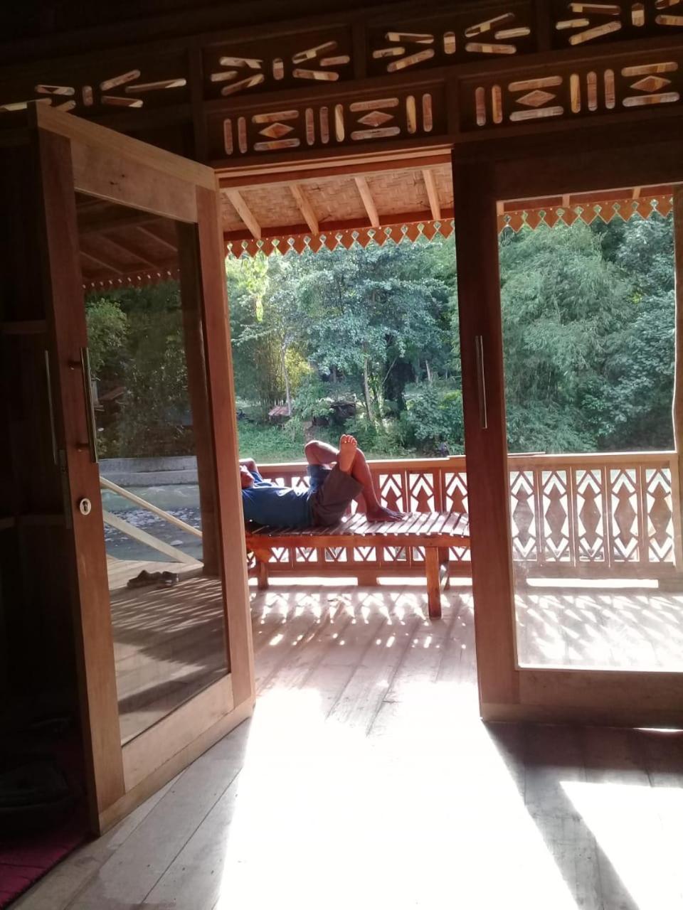 Rambai Tree Jungle Lodges Bukit Lawang Exterior photo